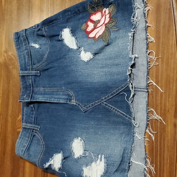 Denim skirt 💙 - Picture 1 of 4